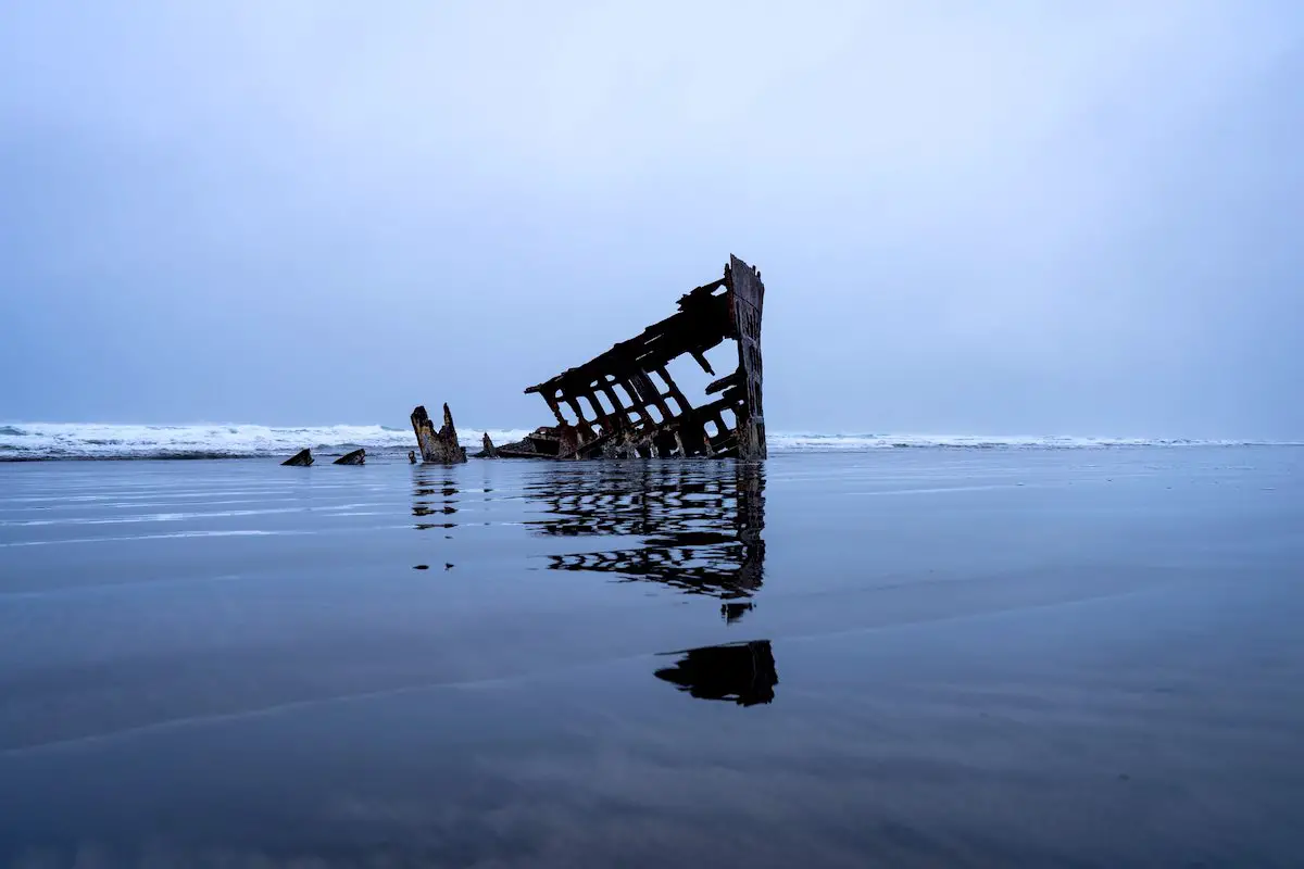 best photography spots in oregon, where is the Peter Iredale Shipwreck