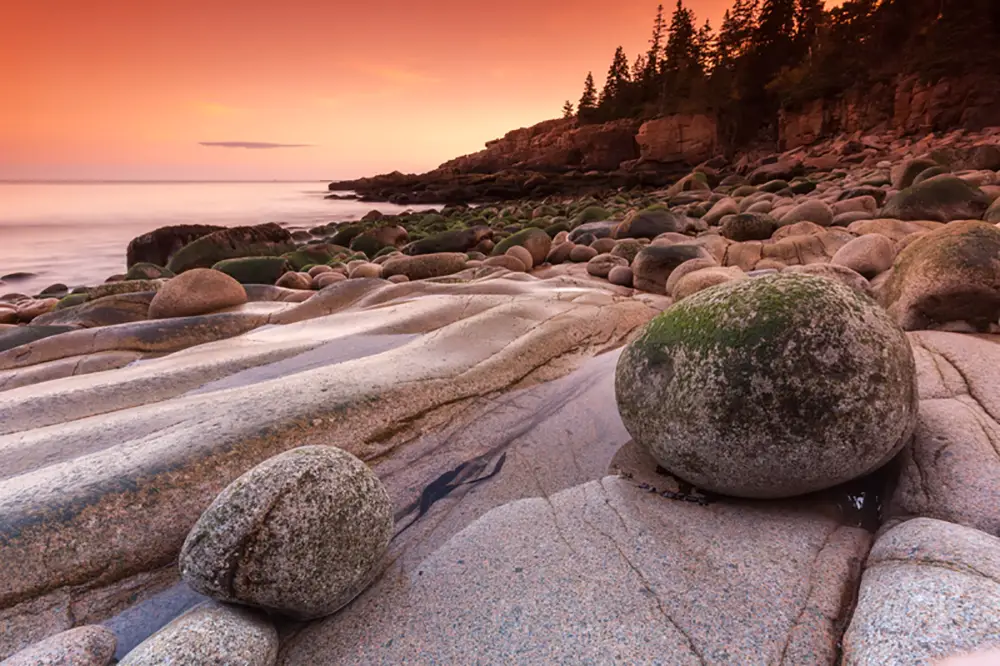 Sunset Otter cliff in Maine USA