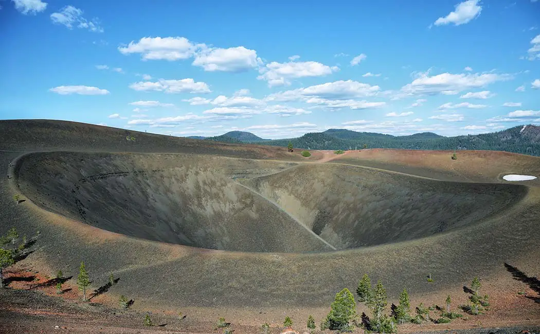 Crater of Cinder Cone. Best Photographic Spots In Lassen Volcanic National Park