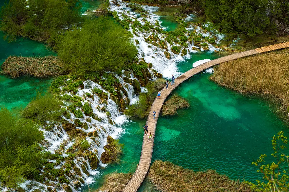 Plitvice Lakes National Park is a waterfall lovrers paradise. The best Photography spots in Croatia