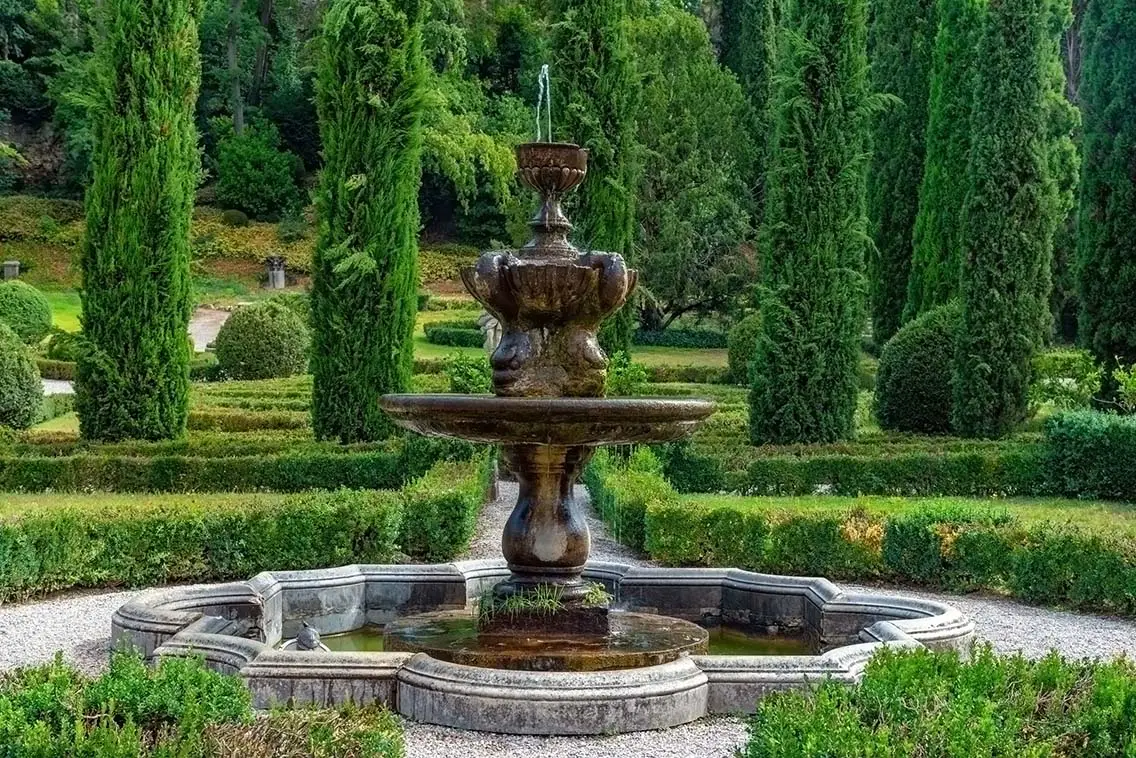 Giardino Giusti garden in Italian town Verona. Best Photography Spots in Verona