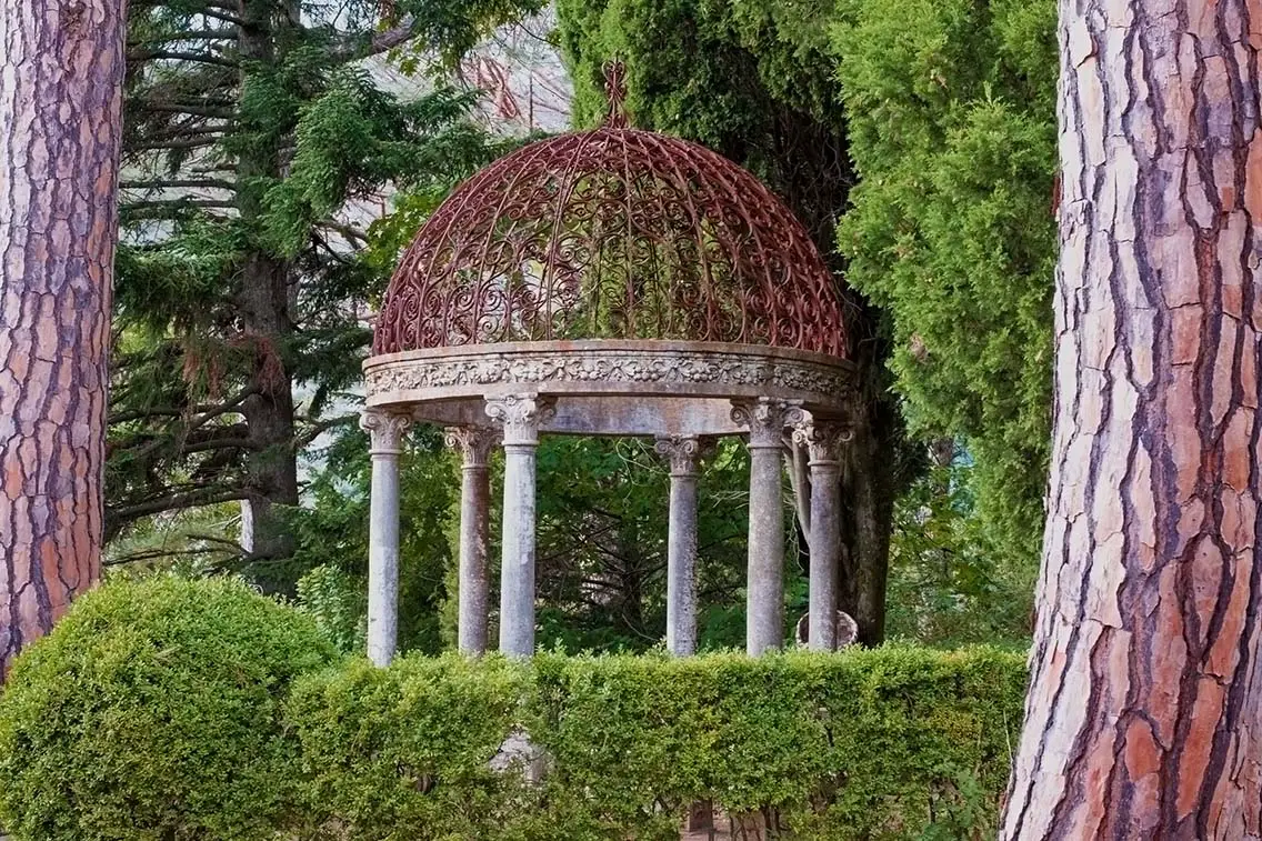 The Gardens of Villa Cimbrone Ravello. Best Photography Spots in Amalfi Coast